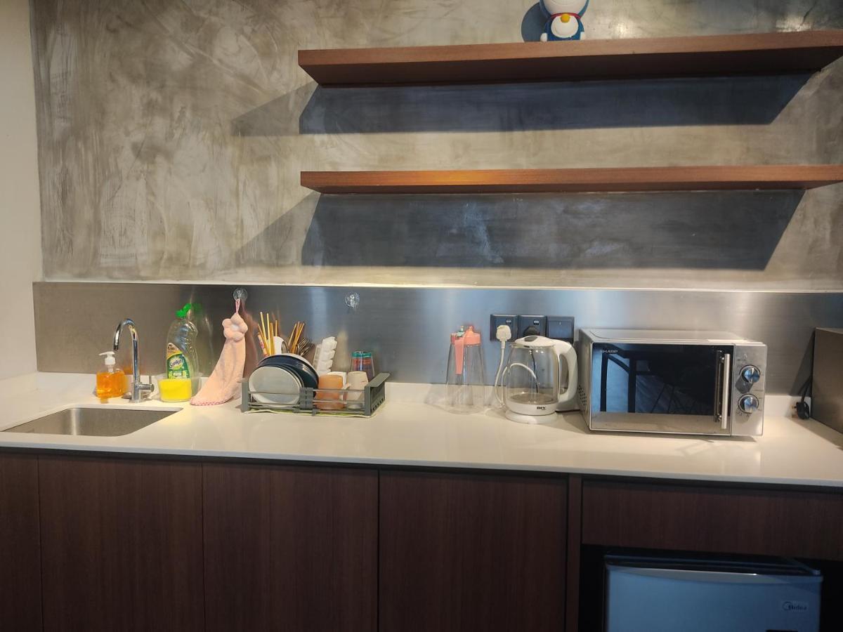 Exclusive Business Suite @ M Summit 191 George Town Esterno foto